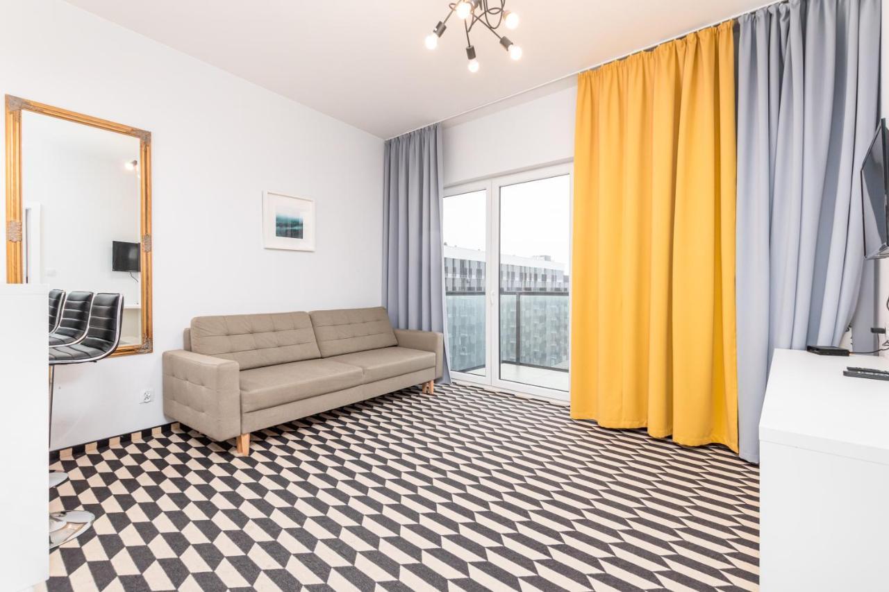 Prymasa Tysiaclecia 83A C - D By Homeprime Varšava Exteriér fotografie