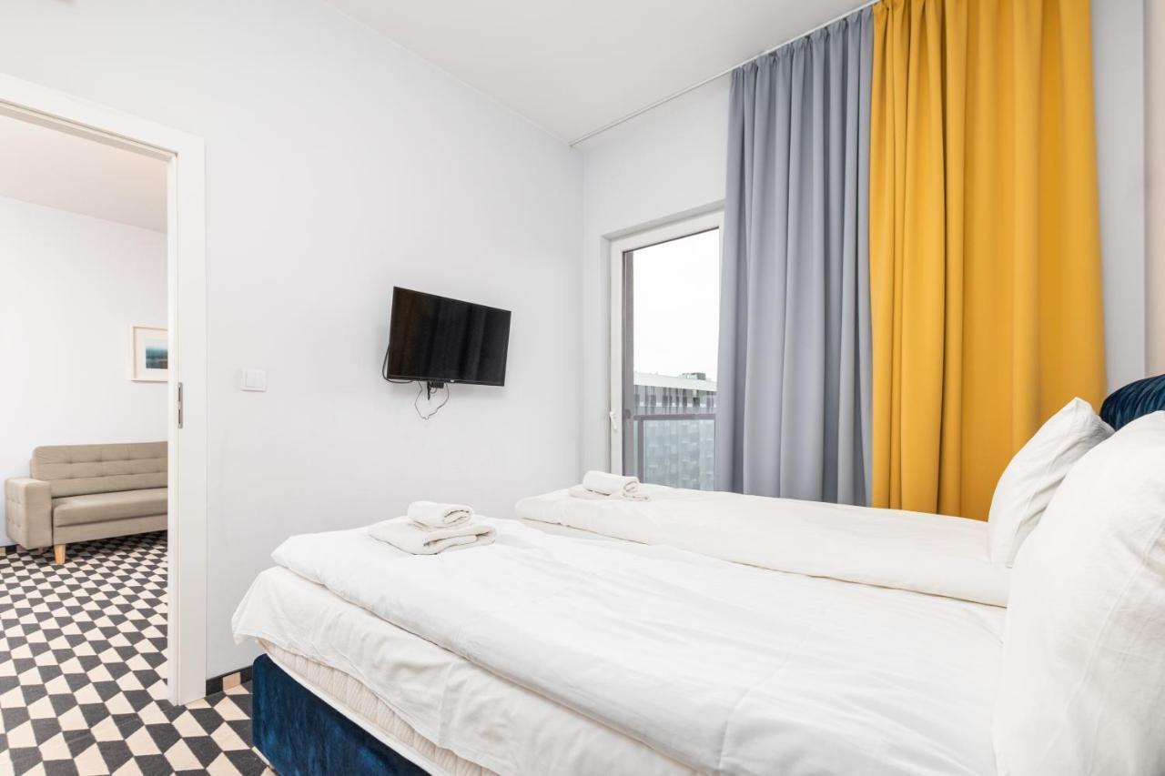 Prymasa Tysiaclecia 83A C - D By Homeprime Varšava Exteriér fotografie