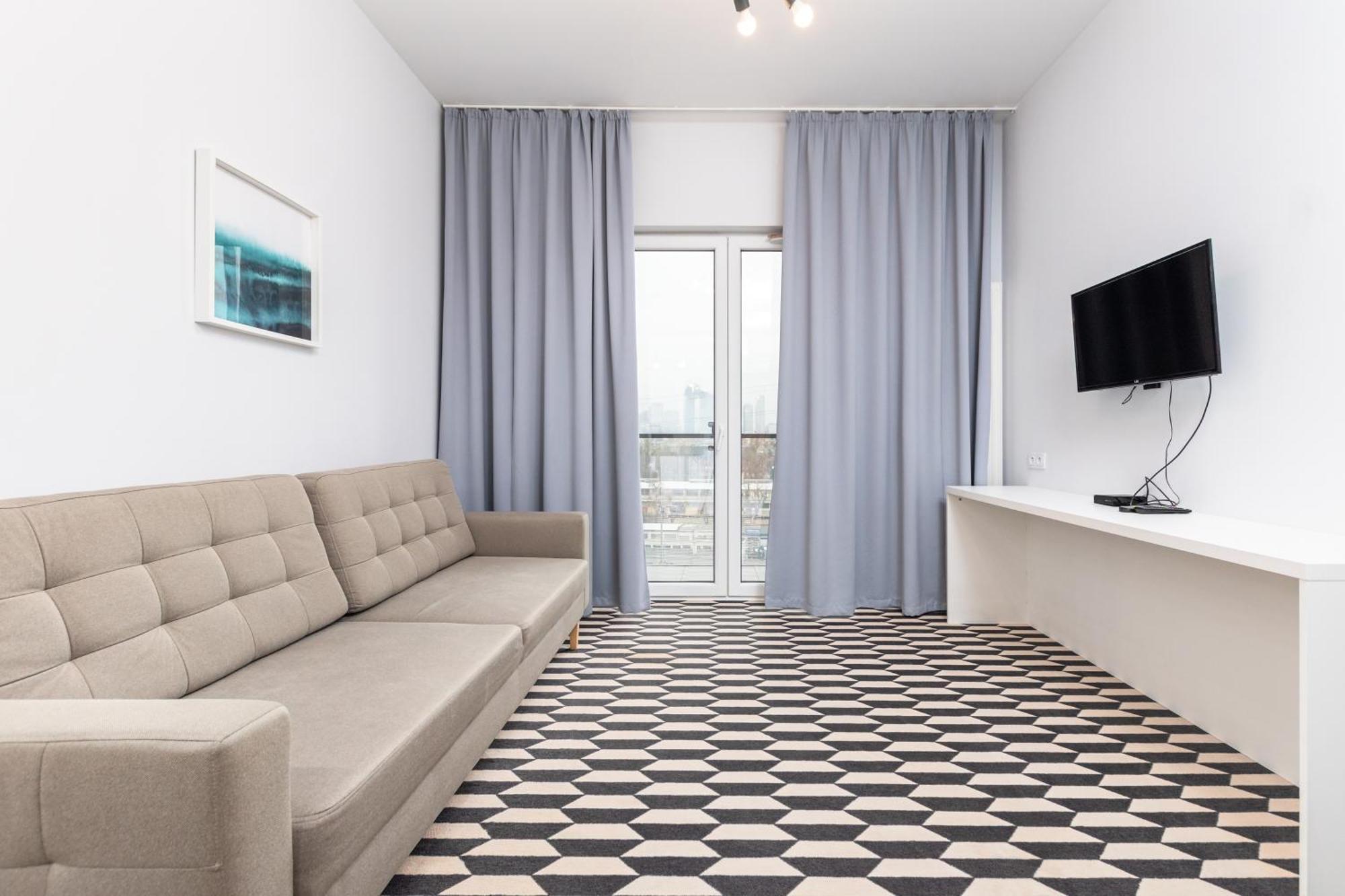 Prymasa Tysiaclecia 83A C - D By Homeprime Varšava Exteriér fotografie