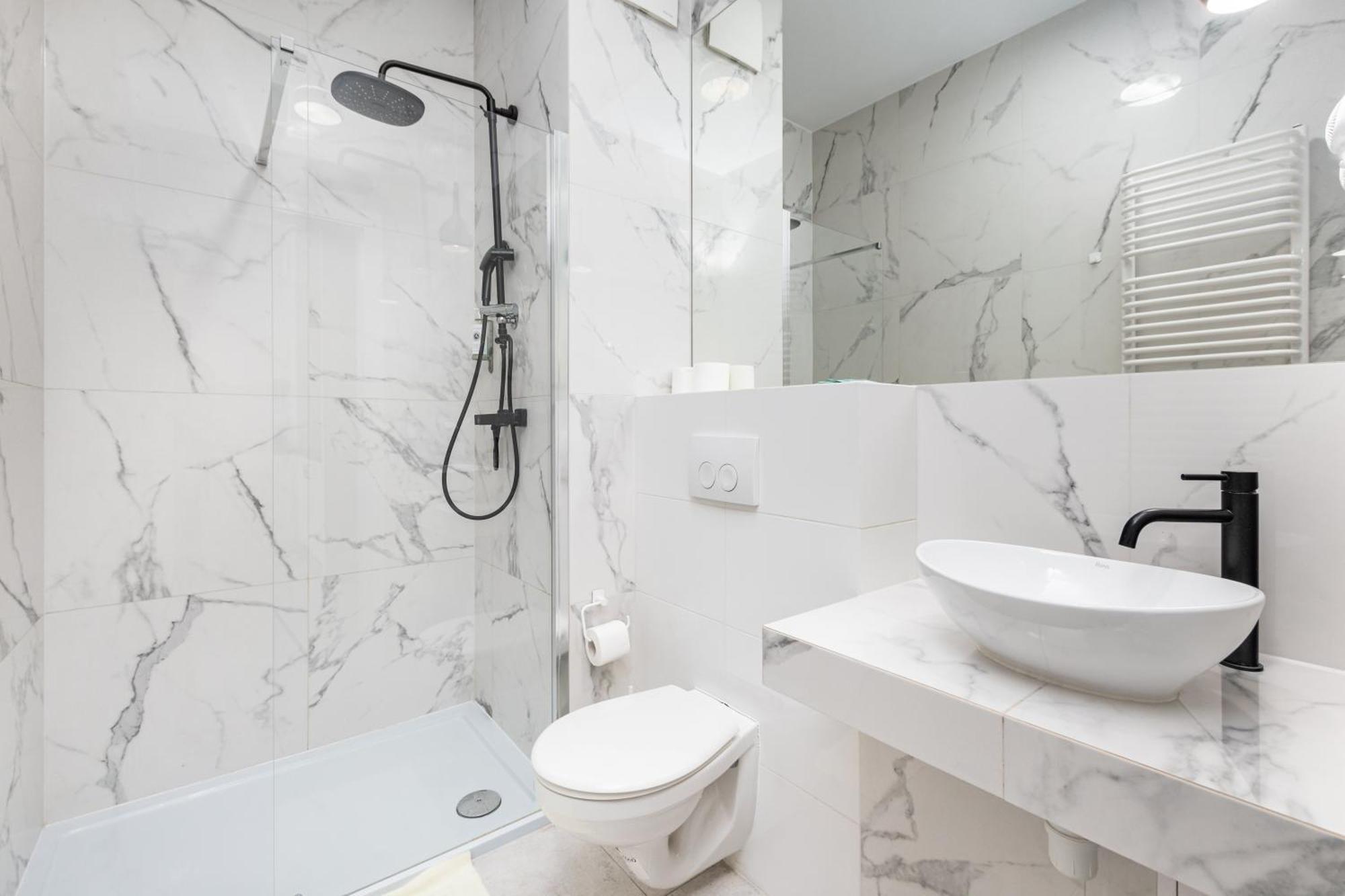Prymasa Tysiaclecia 83A C - D By Homeprime Varšava Exteriér fotografie
