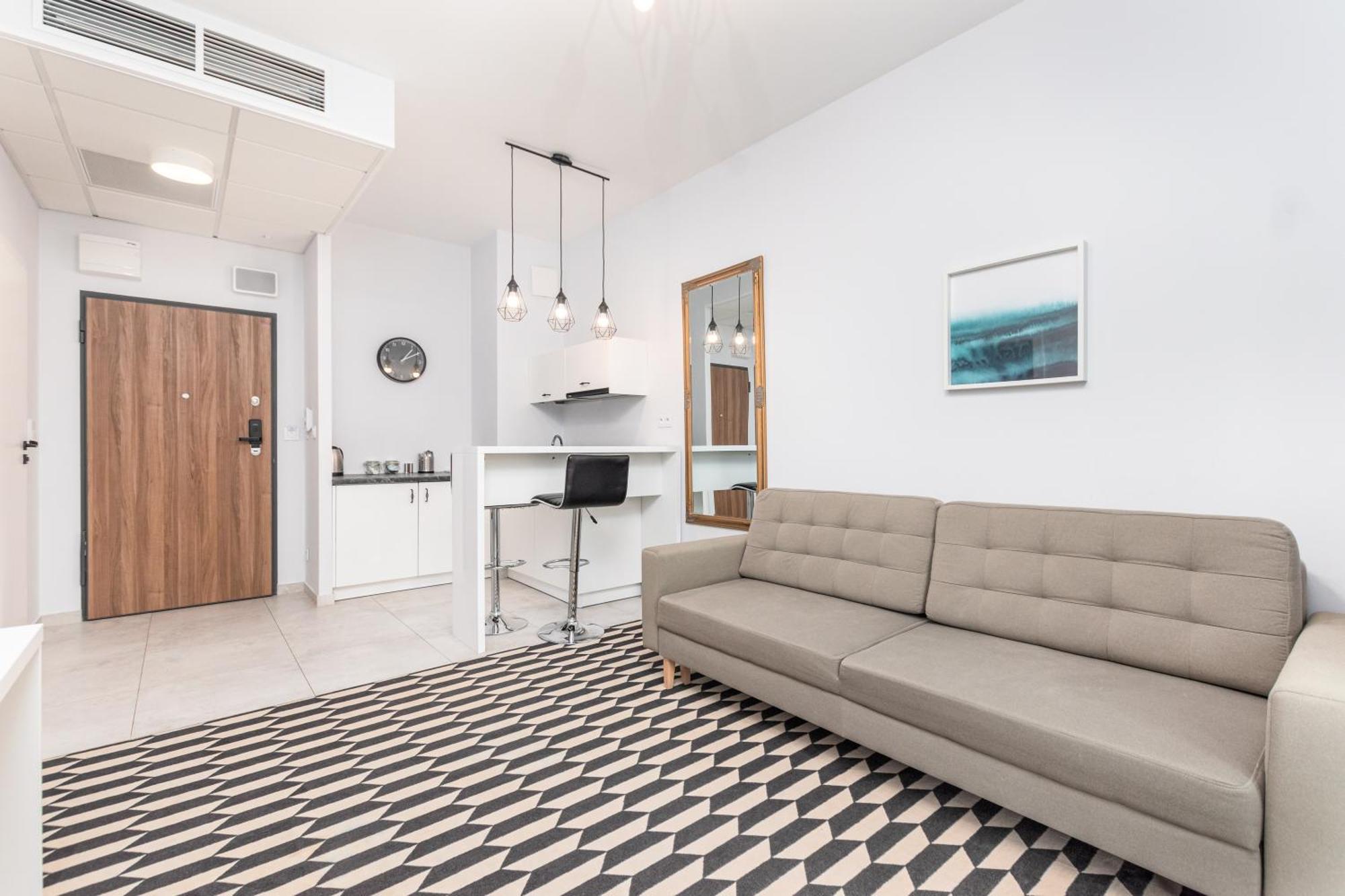 Prymasa Tysiaclecia 83A C - D By Homeprime Varšava Exteriér fotografie